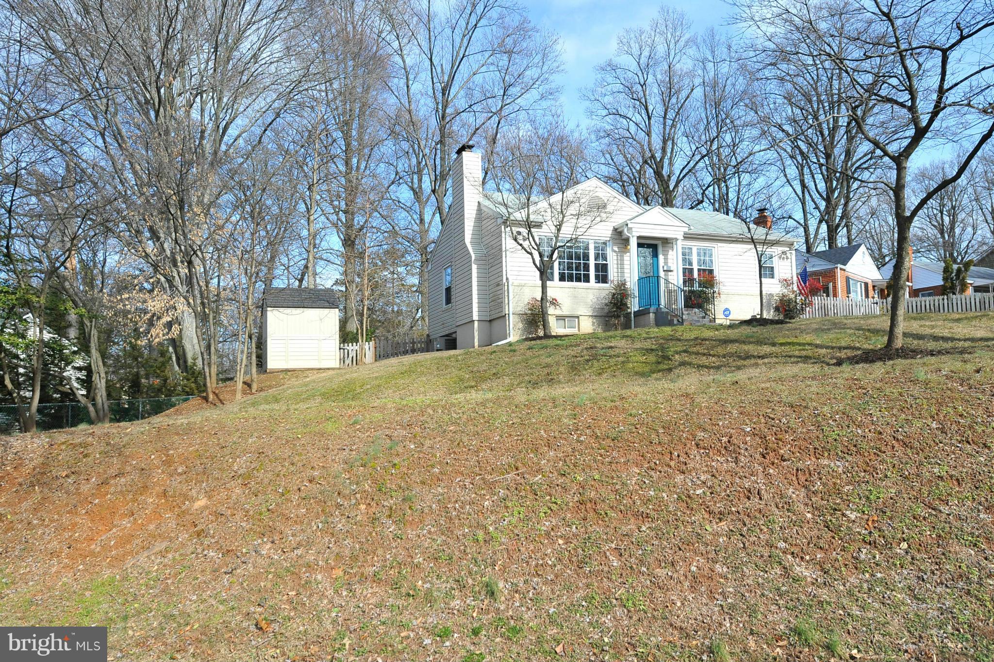 11525 Soward Drive Silver Spring, MD 20902 - Photo 2 of 27 Exterior (Front)