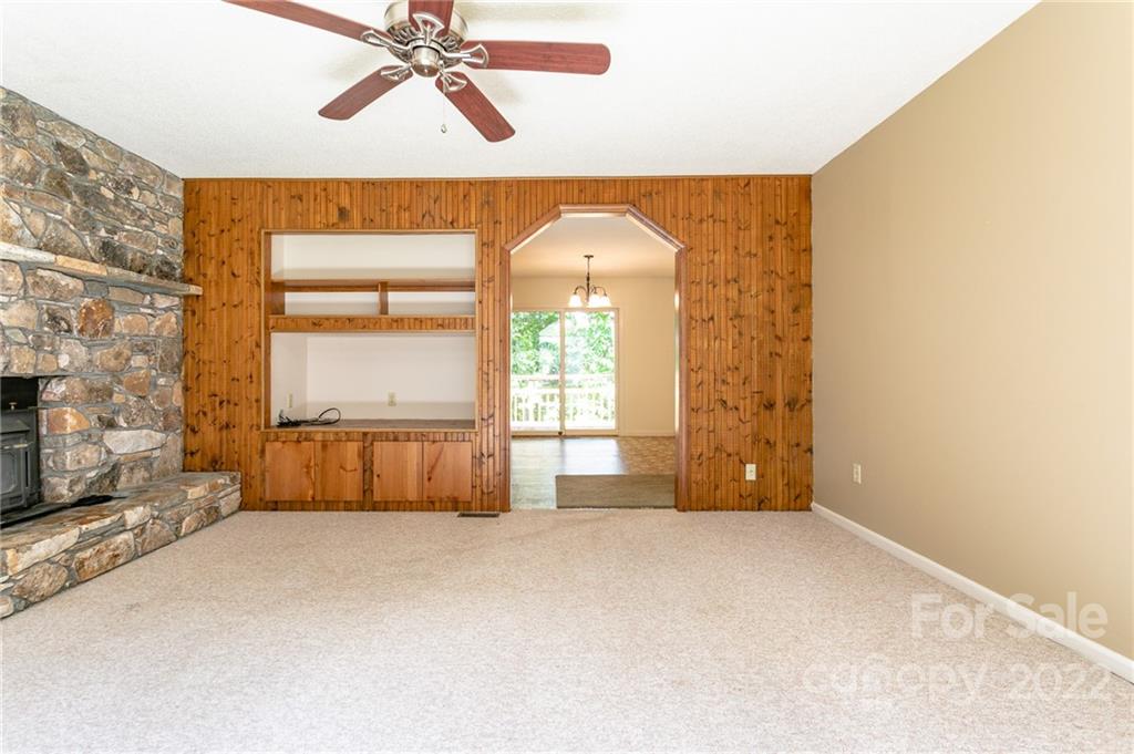 285 Mockingbird Road Swannanoa, NC 28778 - Photo 10 of 39 Gallery Image 10