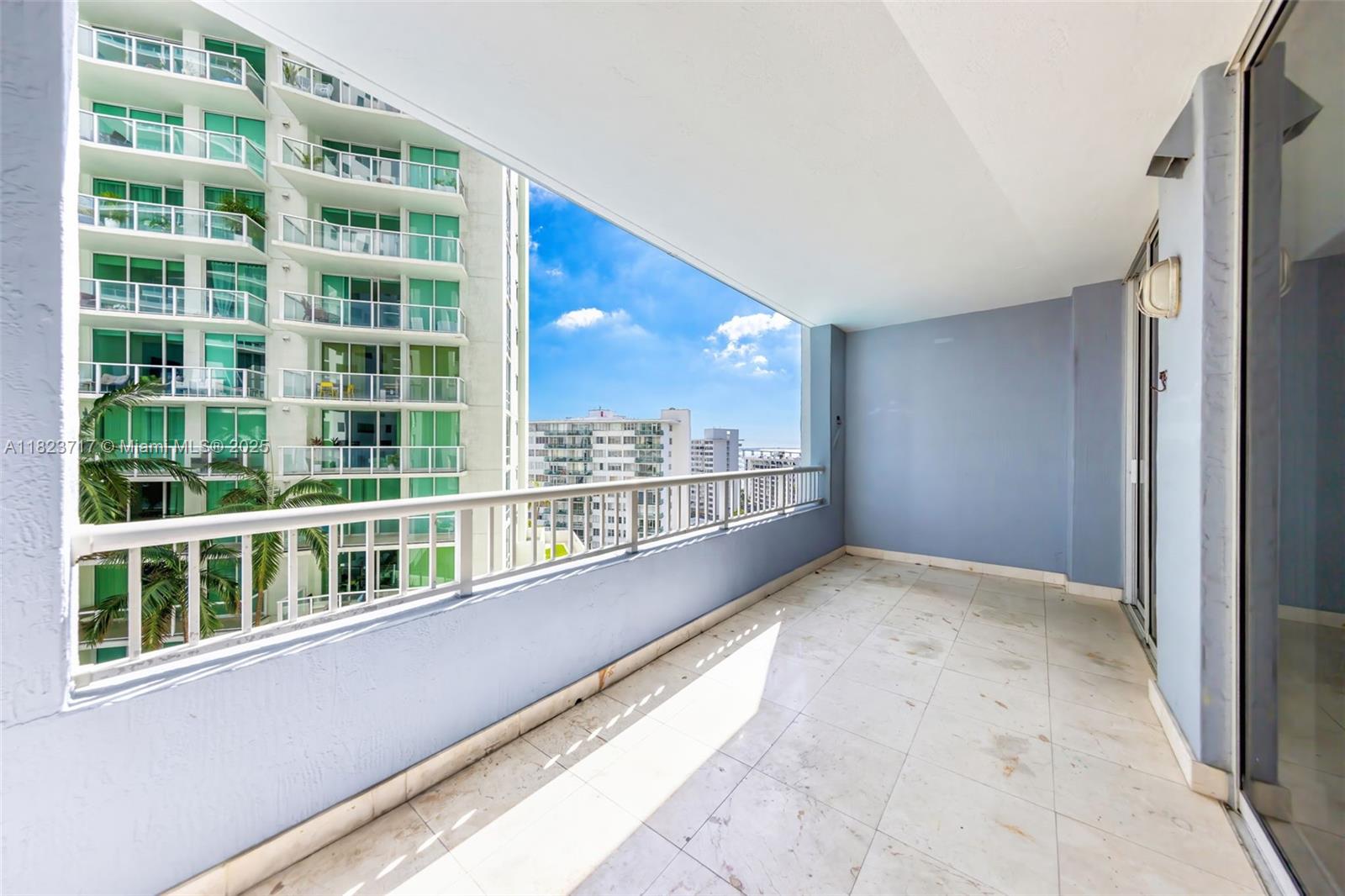 170 Southeast 14th Street, Unit 1203 Miami, FL 33131 - Photo 18 of 24 a view of an empty room with a window