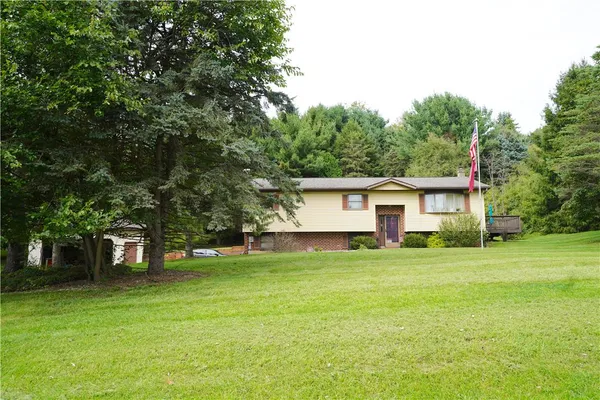 $390,000 | 3619 Church Street, Slatington, PA 18080