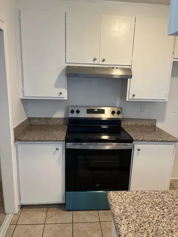 $139,999 | 440 Caribrook Way, Unit 1, Stockton, CA 95207