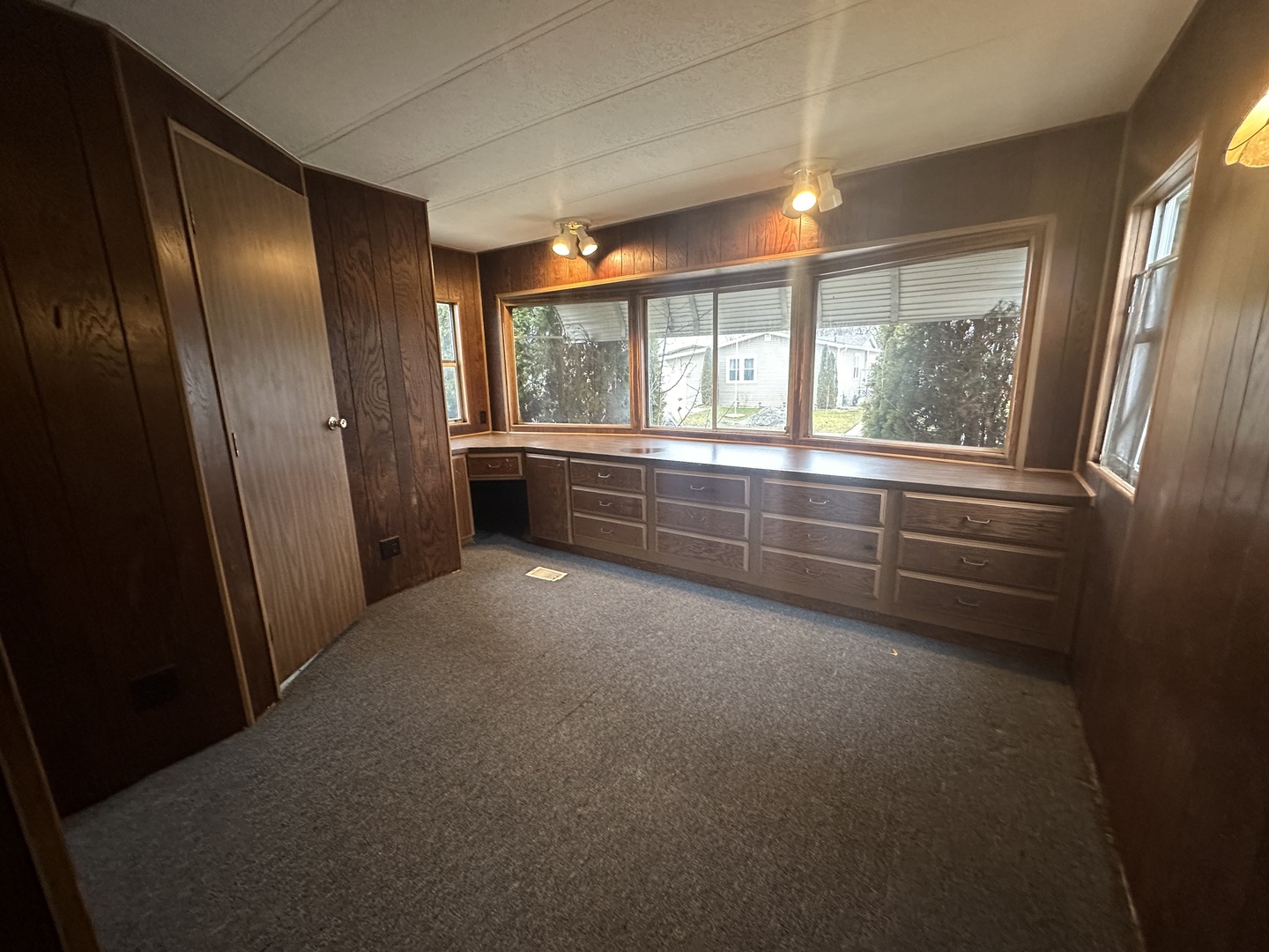 581 Huntsbridge Road Matteson, IL 60443 - Photo 7 of 24 Gallery Image 7
