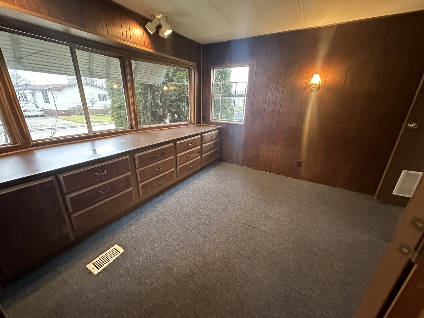 581 Huntsbridge Road Matteson, IL 60443 - Photo 8 of 24 Gallery Image 8