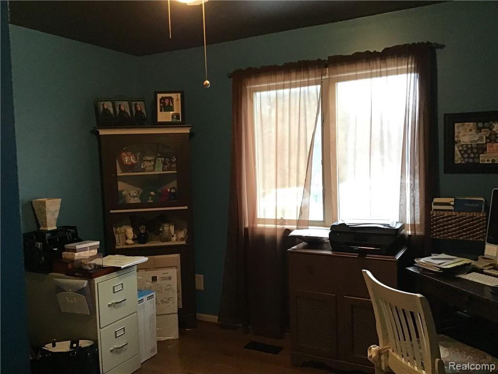 4820 Davison Road Lapeer, MI 48446 - Photo 10 of 23 IMG_0883(2).jpg