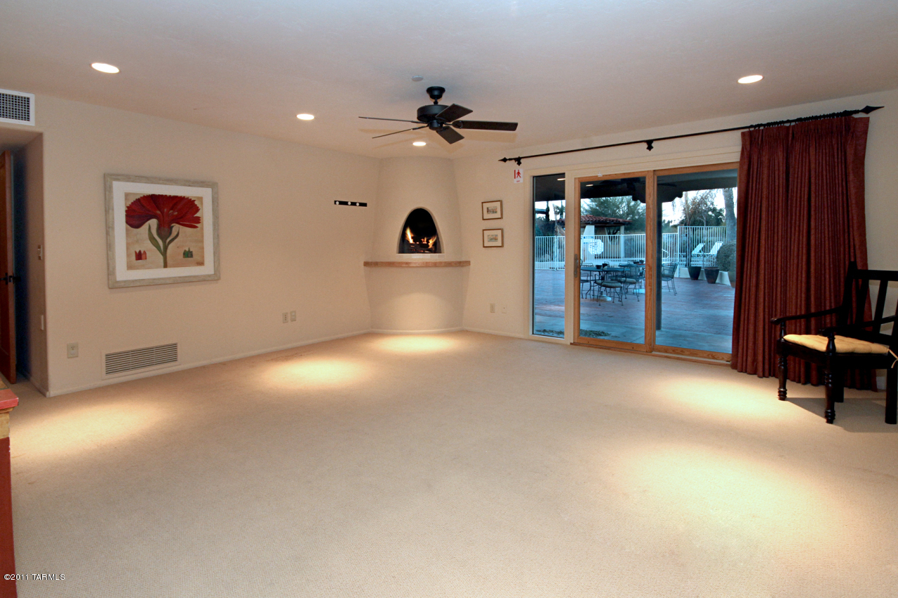 800 West Panorama Road Tucson, AZ 85704 - Photo 4 of 38 Gallery Image 4