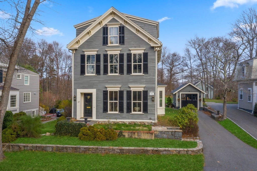 37 Fearing Road Hingham, MA 02043 - Photo 1 of 30 Gallery Image 1