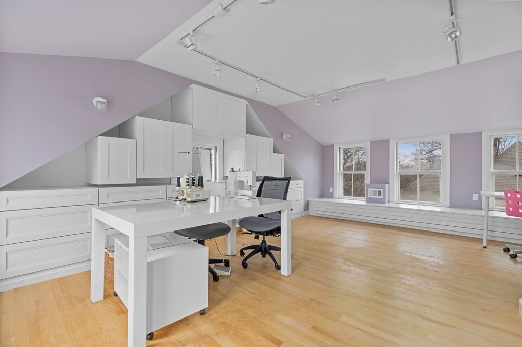 37 Fearing Road Hingham, MA 02043 - Photo 18 of 30 Gallery Image 18