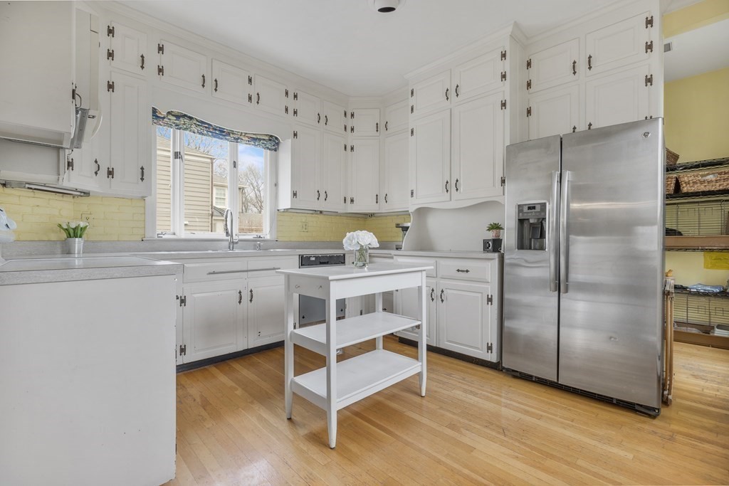 37 Fearing Road Hingham, MA 02043 - Photo 8 of 30 Gallery Image 8