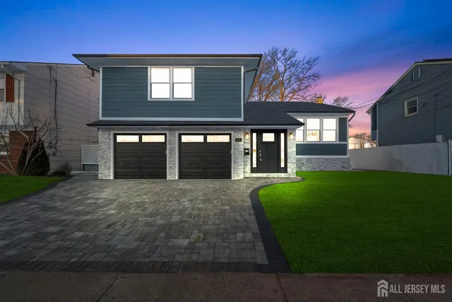 $899,900 | 64 South Cliff Road, Colonia, NJ 07067