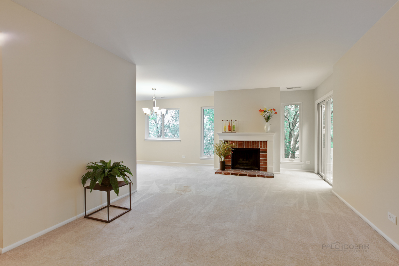 375 Newgate Court, Unit O2 Schaumburg, IL 60193 - Photo 4 of 24