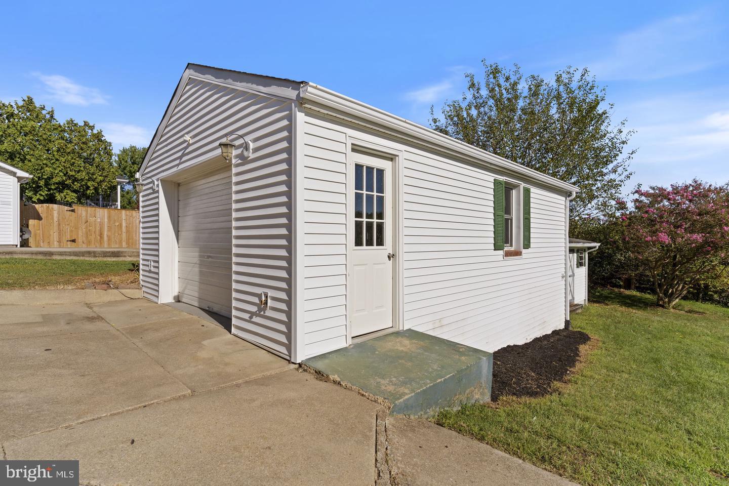 4915 Sixes Road Prince Frederick, MD 20678 - Photo 27 of 39 Gallery Image 27
