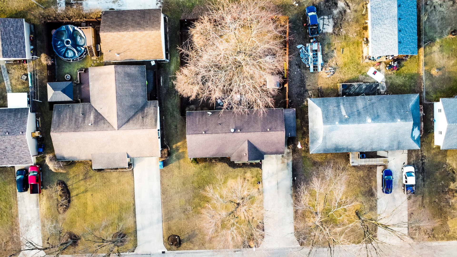 708 Sycamore Street Watseka, IL 60970 - Photo 9 of 25