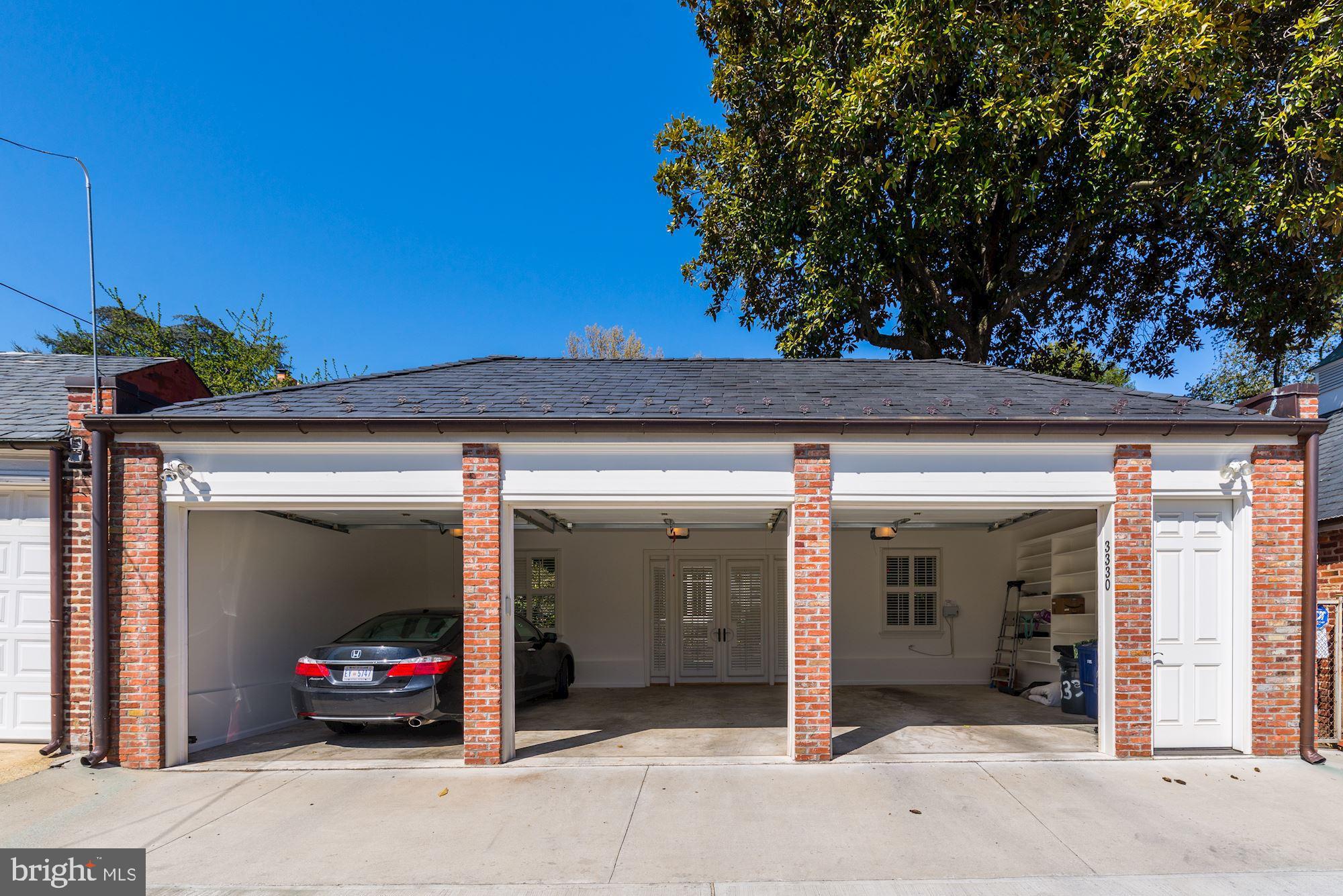 3330 Reservoir Road Northwest Washington, DC 20007 - Photo 23 of 25 UNHEARD OF 3 CAR GARAGE
