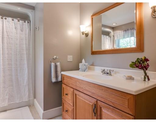 19 Riggs Point Road Gloucester, MA 01930 - Photo 15 of 36 Gallery Image 15