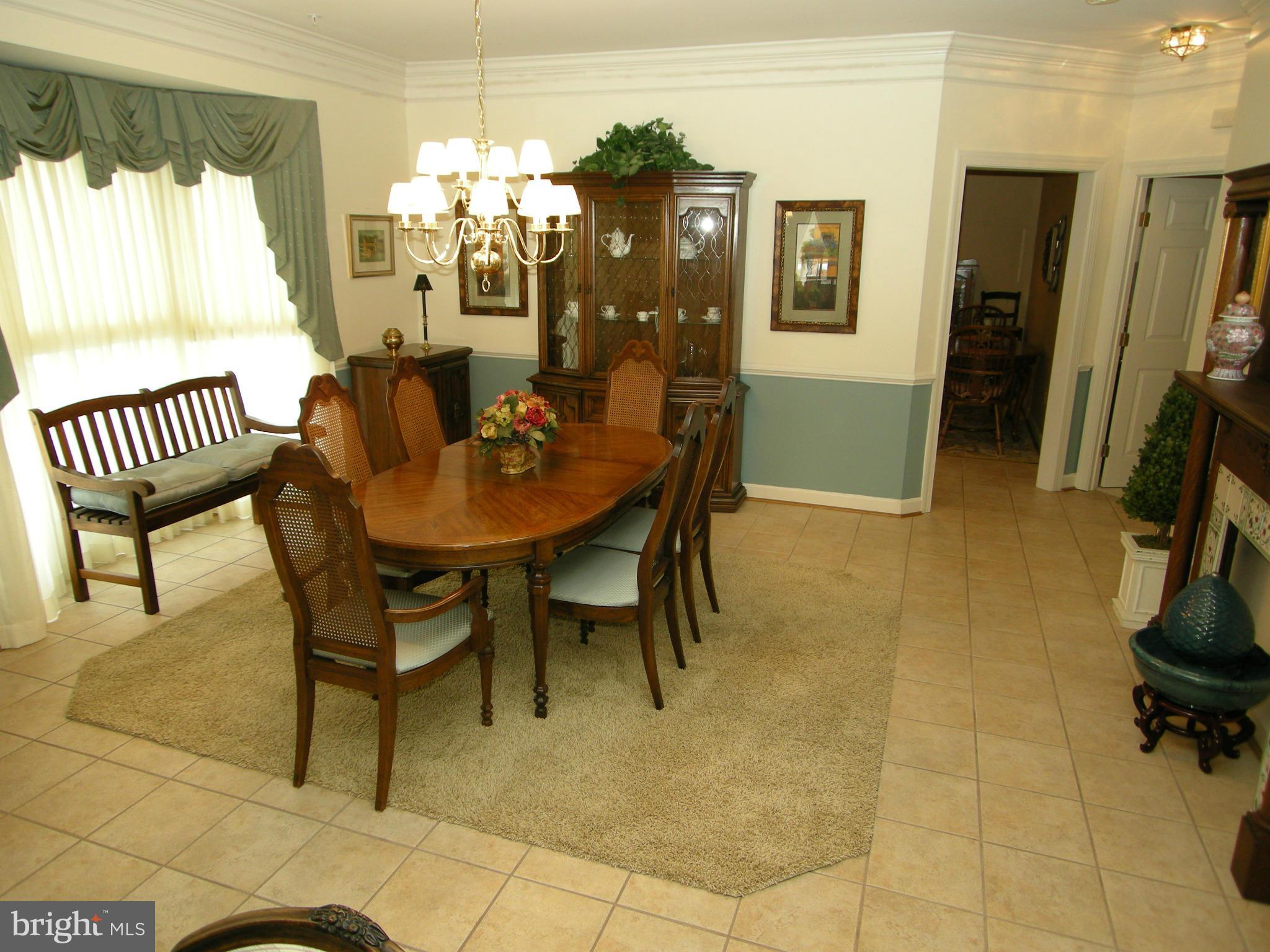 332 Colony Point Place Edgewater, MD 21037 - Photo 5 of 18 Dining Room