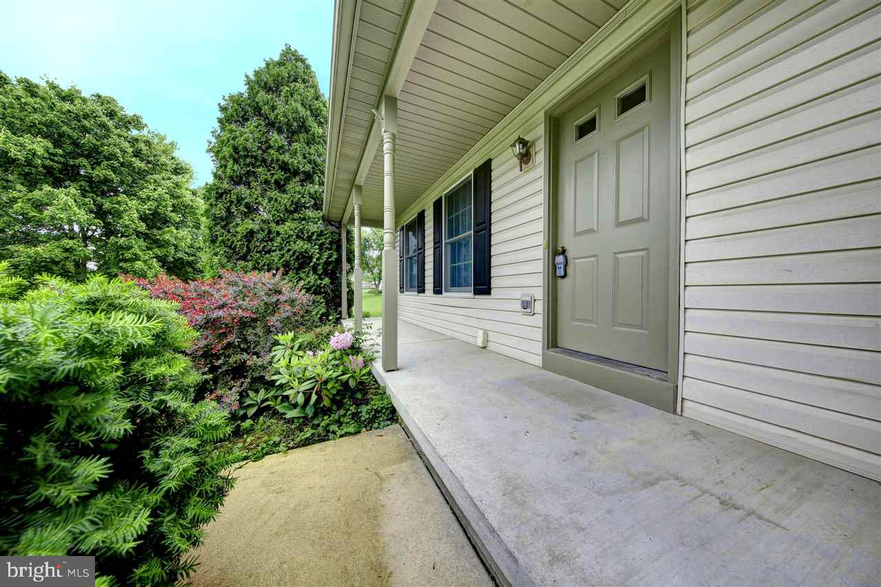 2 Apple Road New Freedom, PA 17349 - Photo 4 of 36 Gallery Image 4