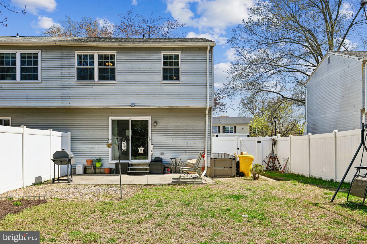 746 Match Point Drive Arnold, MD 21012 - Photo 4 of 52 a view of a house with backyard