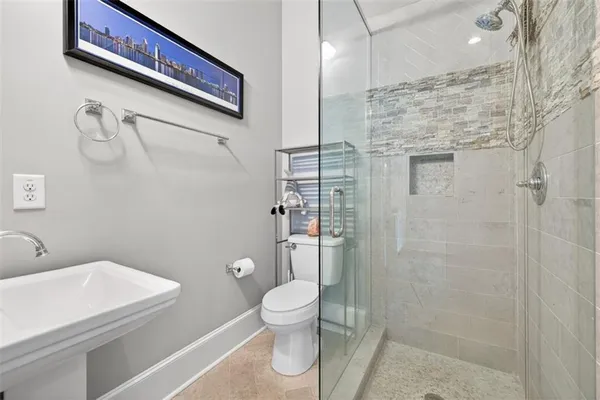 $1,249,900 | 6509 Snug Harbor Court, Flowery Branch, GA 30542