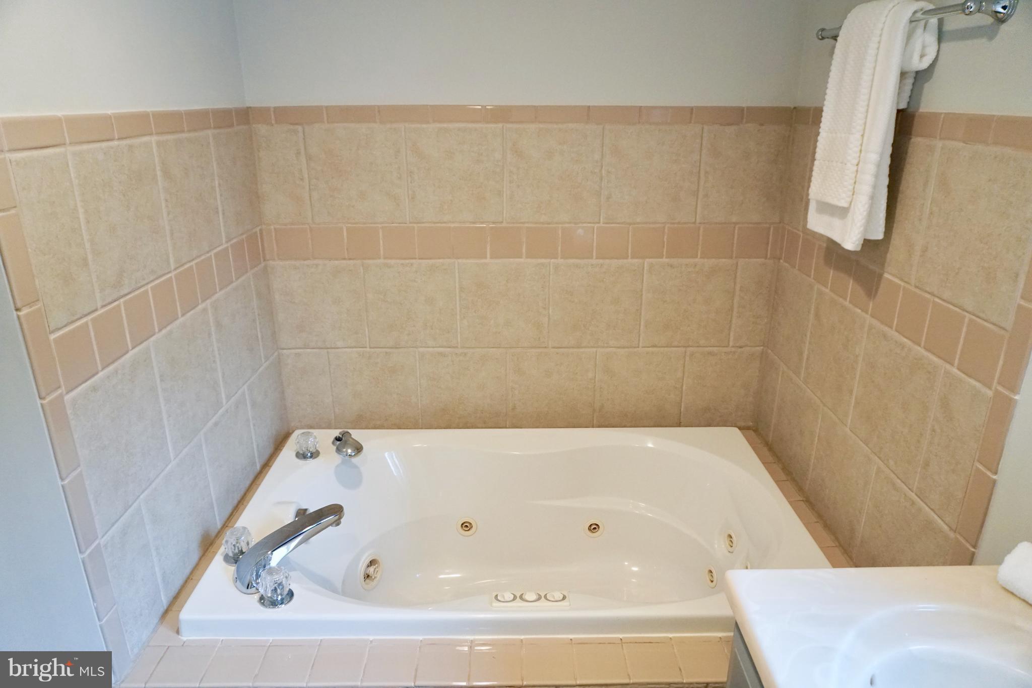 11603 Gallahan Road Clinton, MD 20735 - Photo 25 of 27 Bath 3