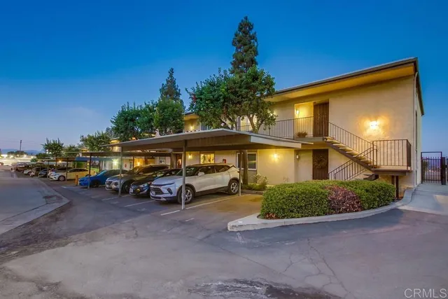 $460,000 | 168 South Pierce Street, El Cajon, CA 92020