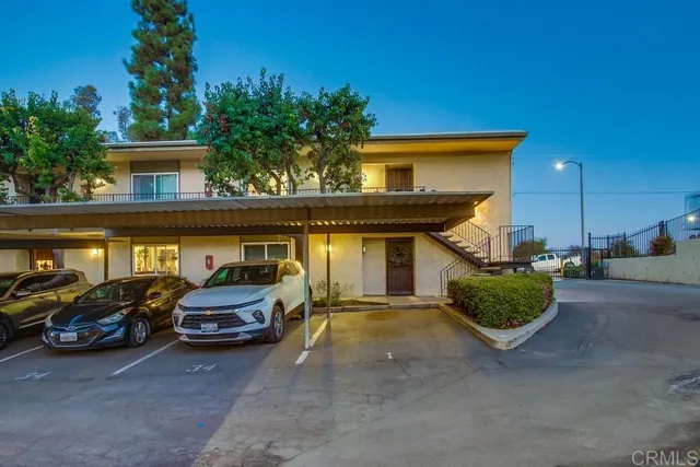 $460,000 | 168 South Pierce Street, El Cajon, CA 92020