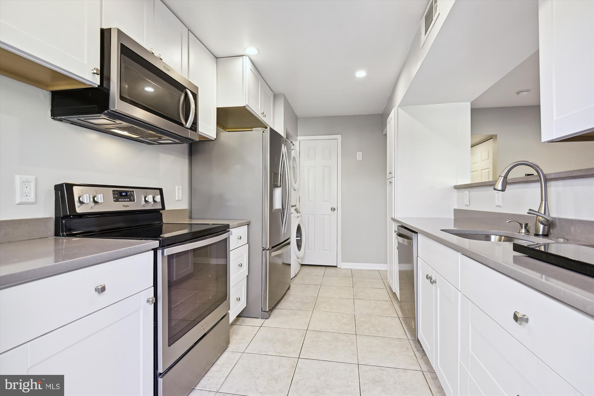 11250 Powder Run, Unit A275 Columbia, MD 21044 - Photo 15 of 38 Gallery Image 15
