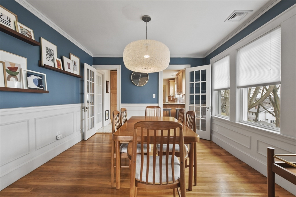 99 Hillside Road, Unit 2 Watertown, MA 02472 - Photo 5 of 33 Gallery Image 5