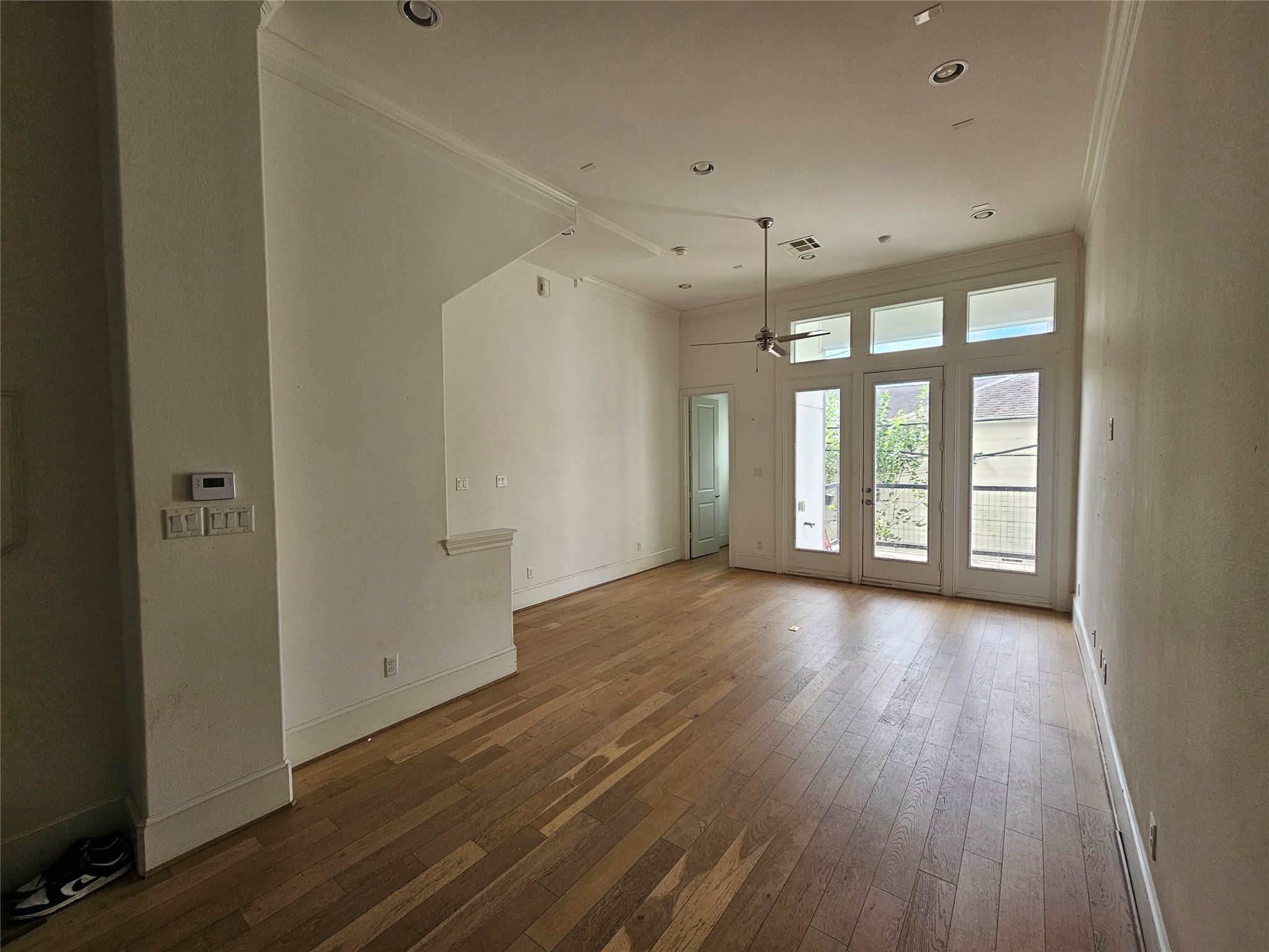 9633 Riddlewood Lane Houston, TX 77025 - Photo 14 of 25 Gallery Image 14