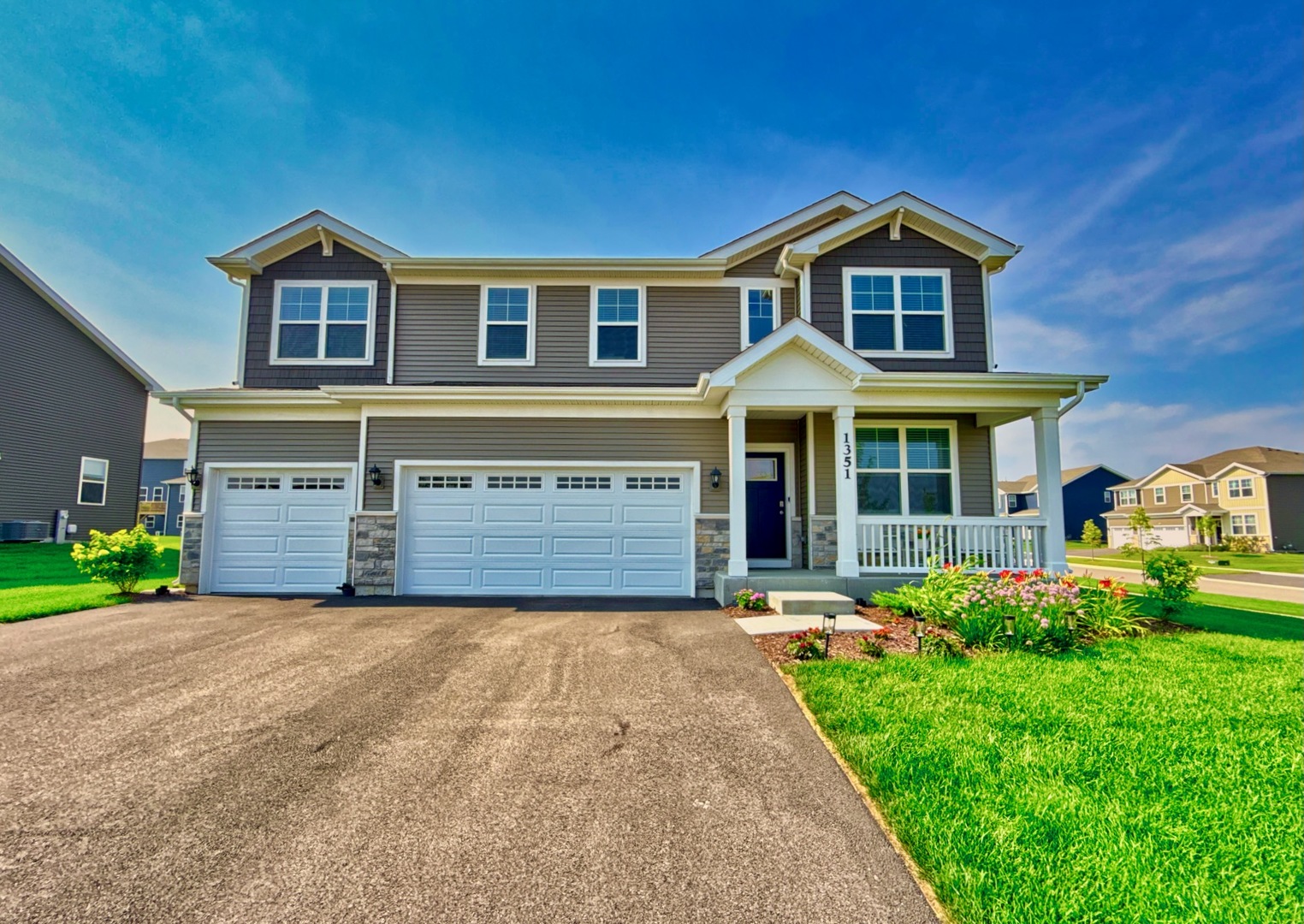 1351 Wake Robin Lane Bartlett, IL 60103 - Photo 1 of 70