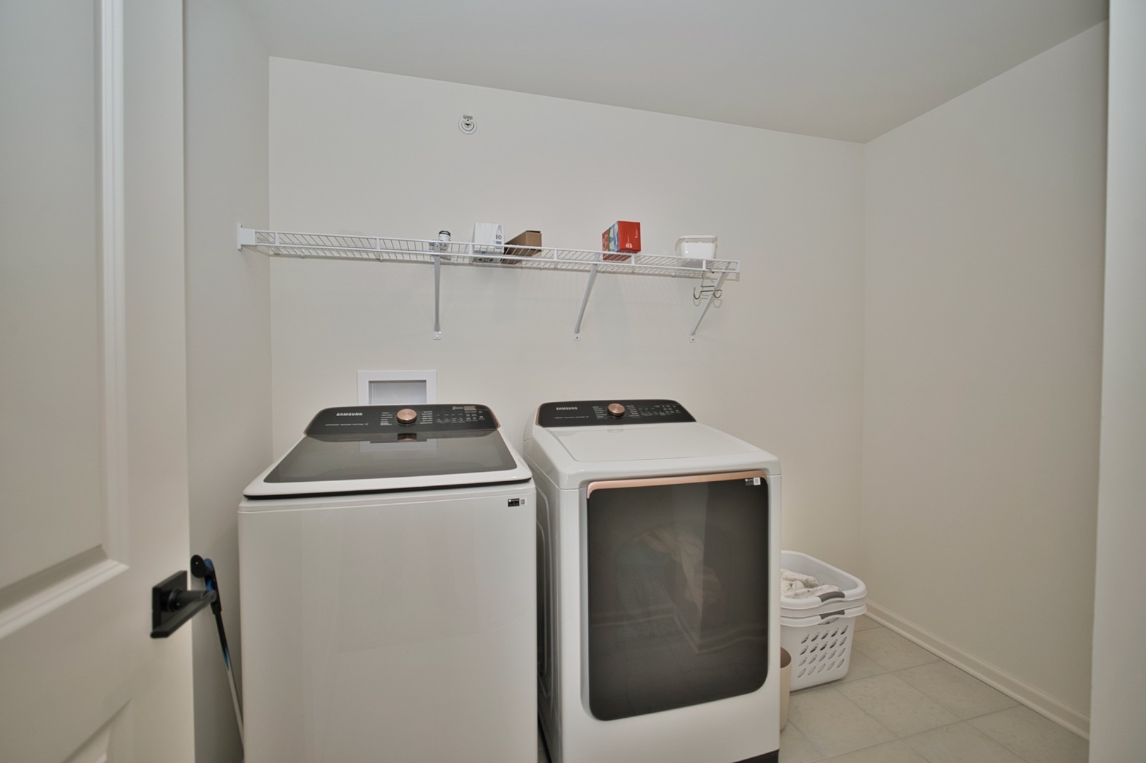 1351 Wake Robin Lane Bartlett, IL 60103 - Photo 29 of 70