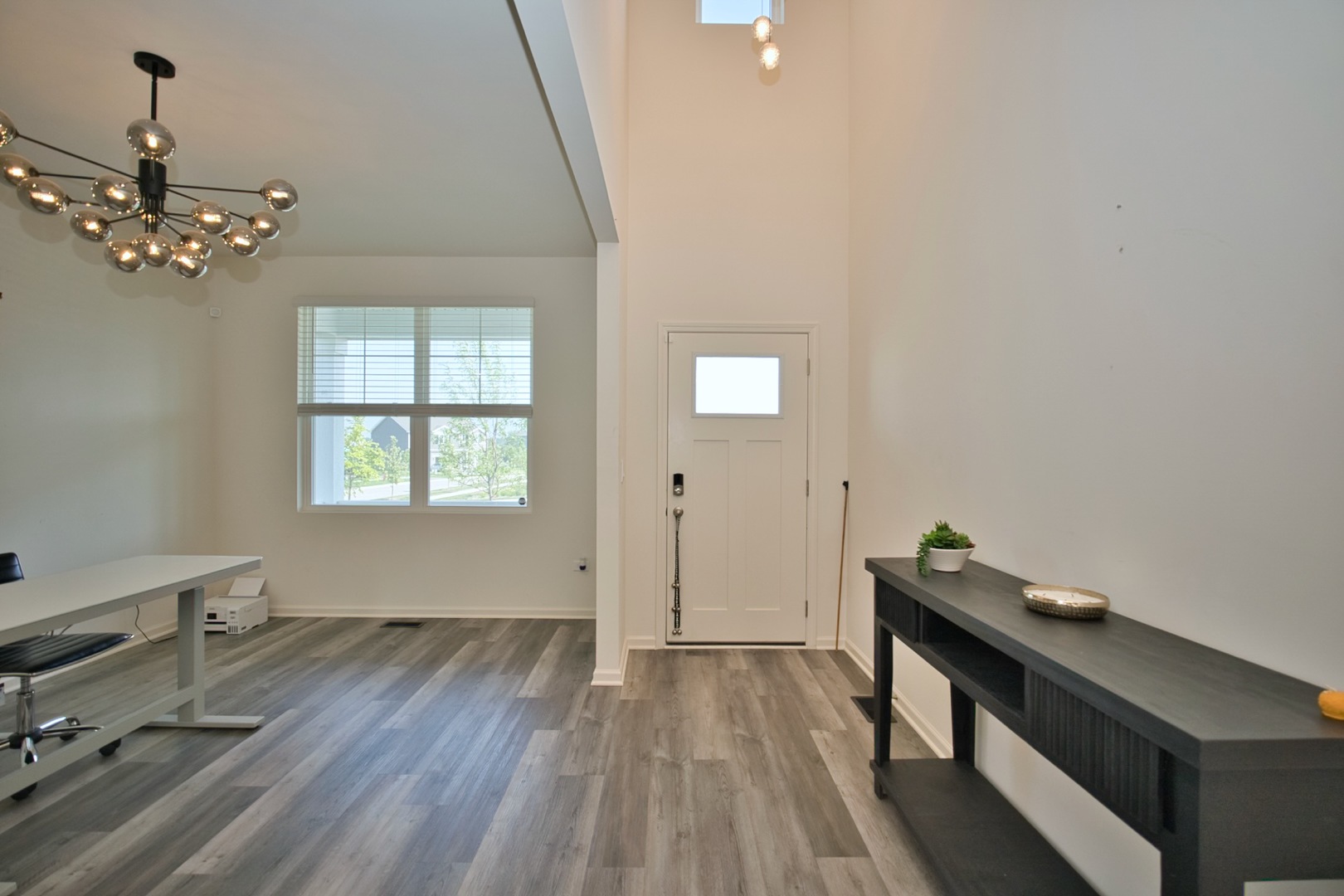 1351 Wake Robin Lane Bartlett, IL 60103 - Photo 4 of 70