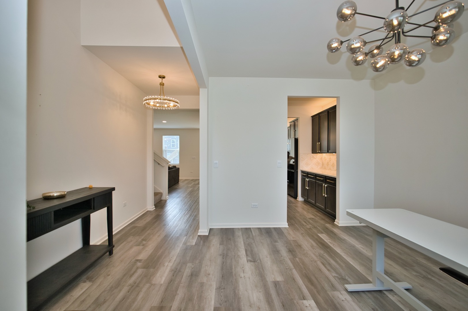 1351 Wake Robin Lane Bartlett, IL 60103 - Photo 8 of 70