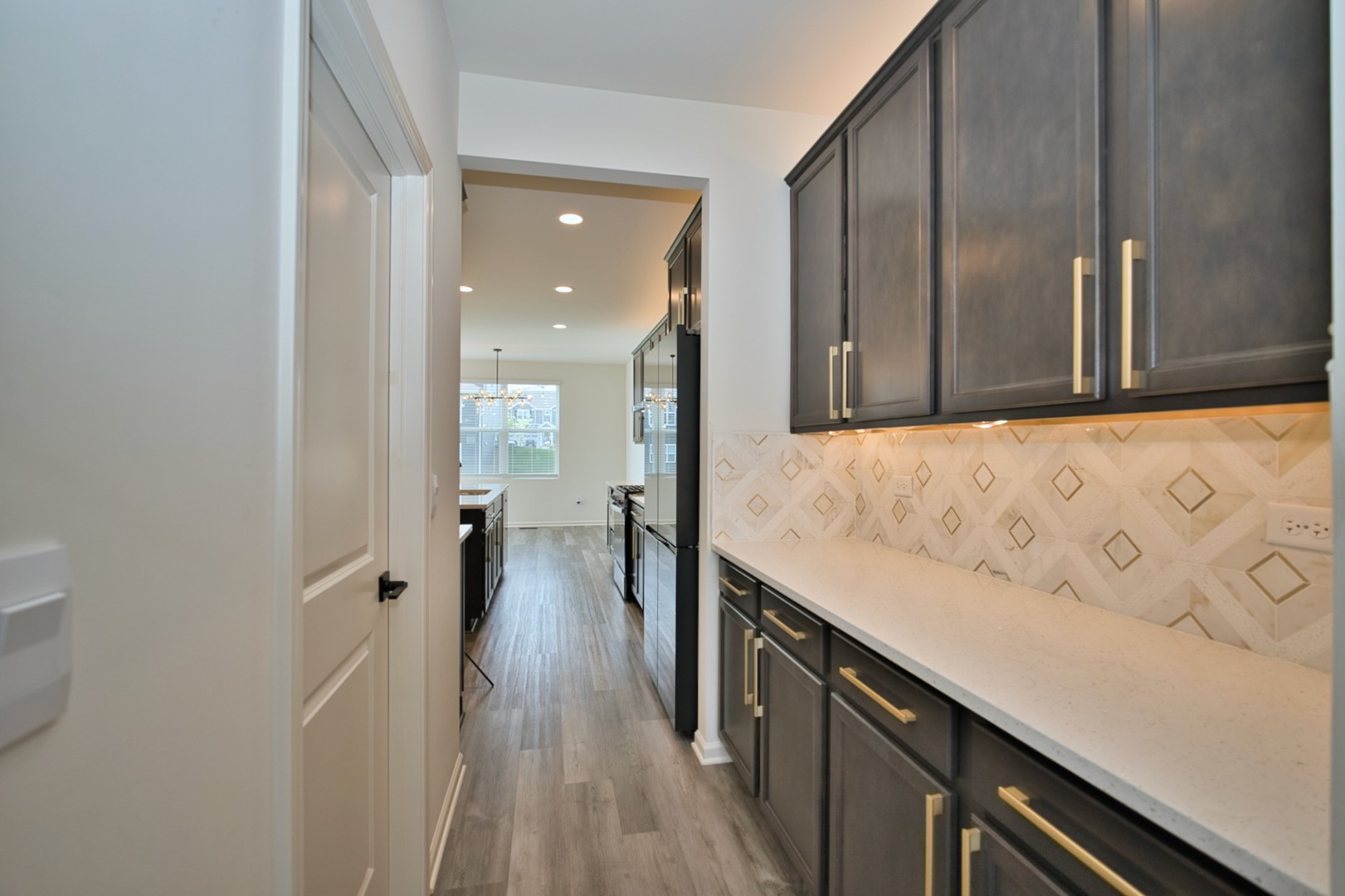 1351 Wake Robin Lane Bartlett, IL 60103 - Photo 9 of 70