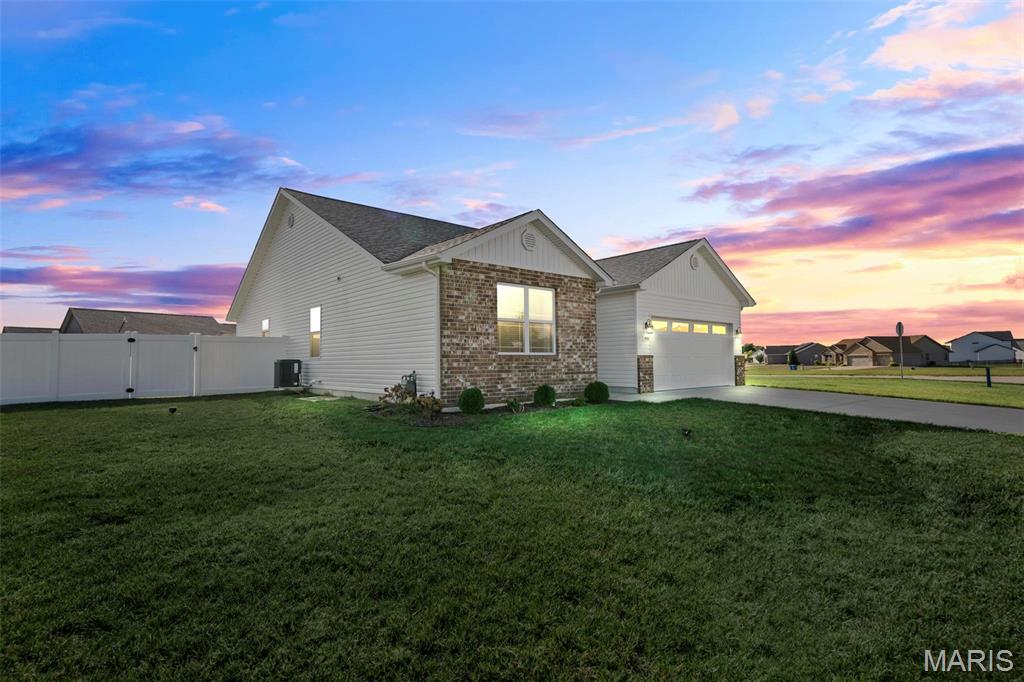 3400 Barton Drive Shiloh, IL 62221 - Photo 5 of 35