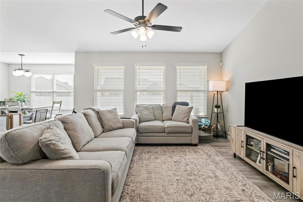 3400 Barton Drive Shiloh, IL 62221 - Photo 8 of 35