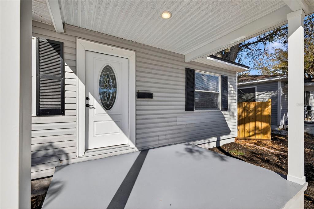 4063 2nd Avenue South St. Petersburg, FL 33711 - Photo 4 of 37