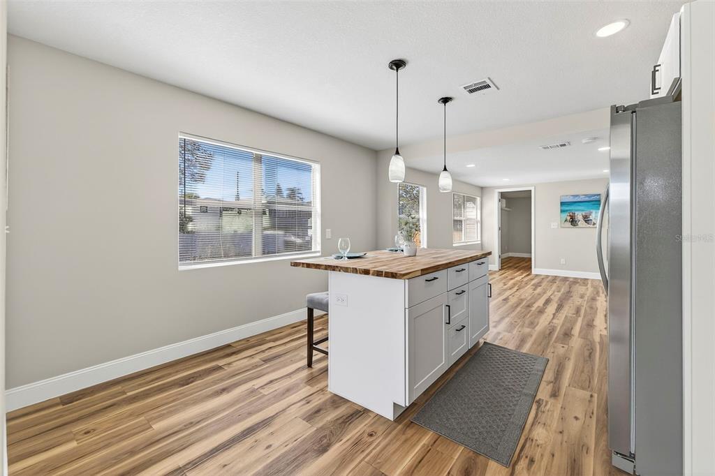 4063 2nd Avenue South St. Petersburg, FL 33711 - Photo 10 of 37