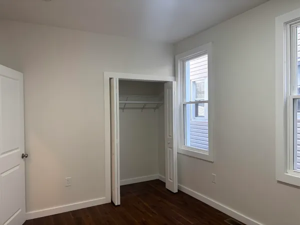 $2,800 | 9124 Columbia Avenue, Unit 1 FIRST, North Bergen, NJ 07047