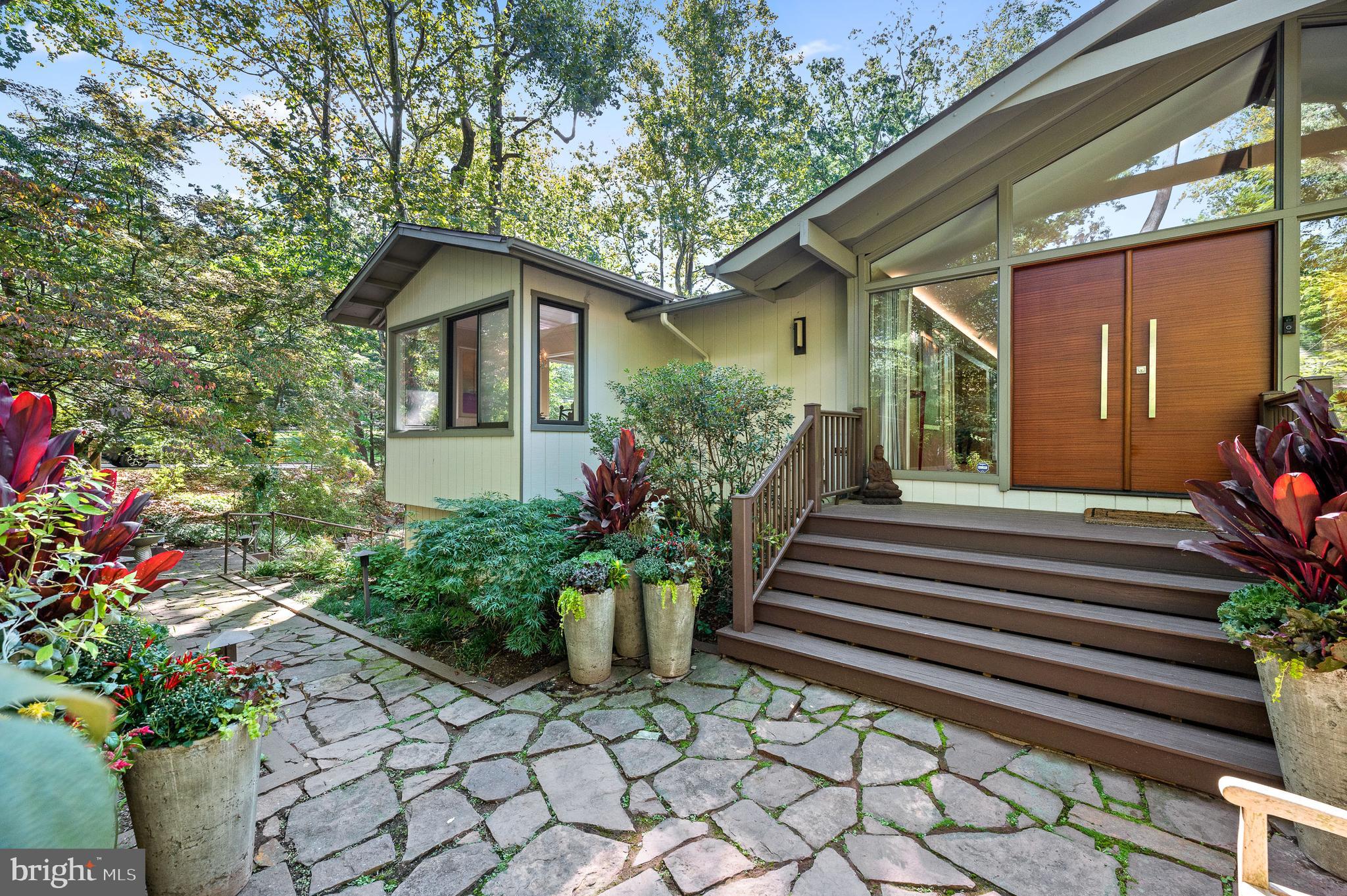 3 Spring Hollow Road Wayne, PA 19087 - Photo 2 of 54 Exterior Front Entrance
