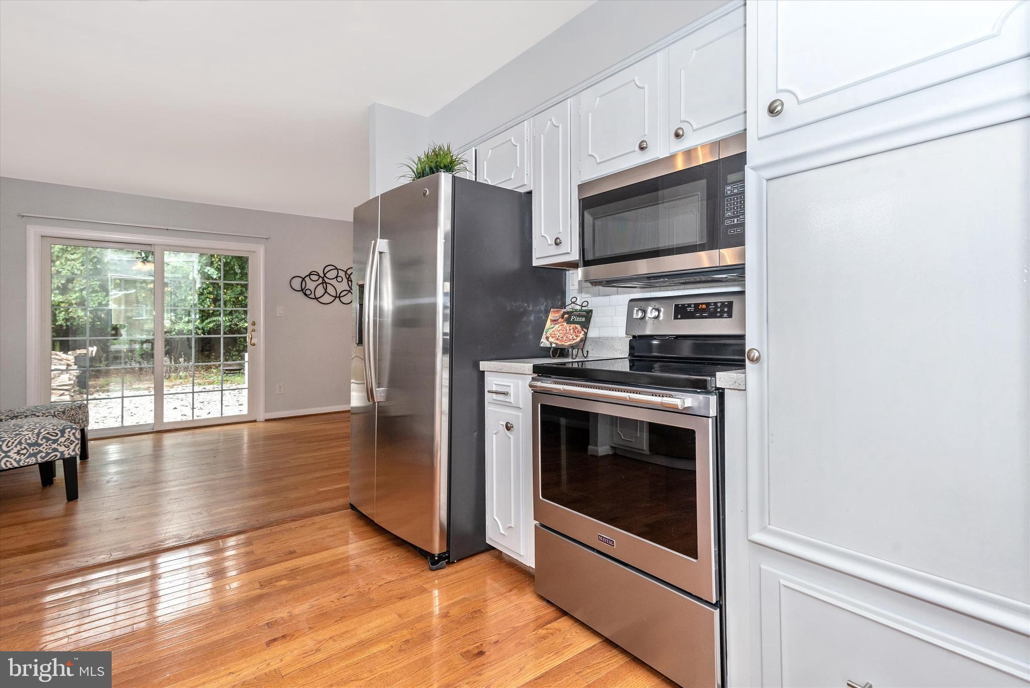 10583 Gateridge Road Cockeysville, MD 21030 - Photo 22 of 48 Kitchen