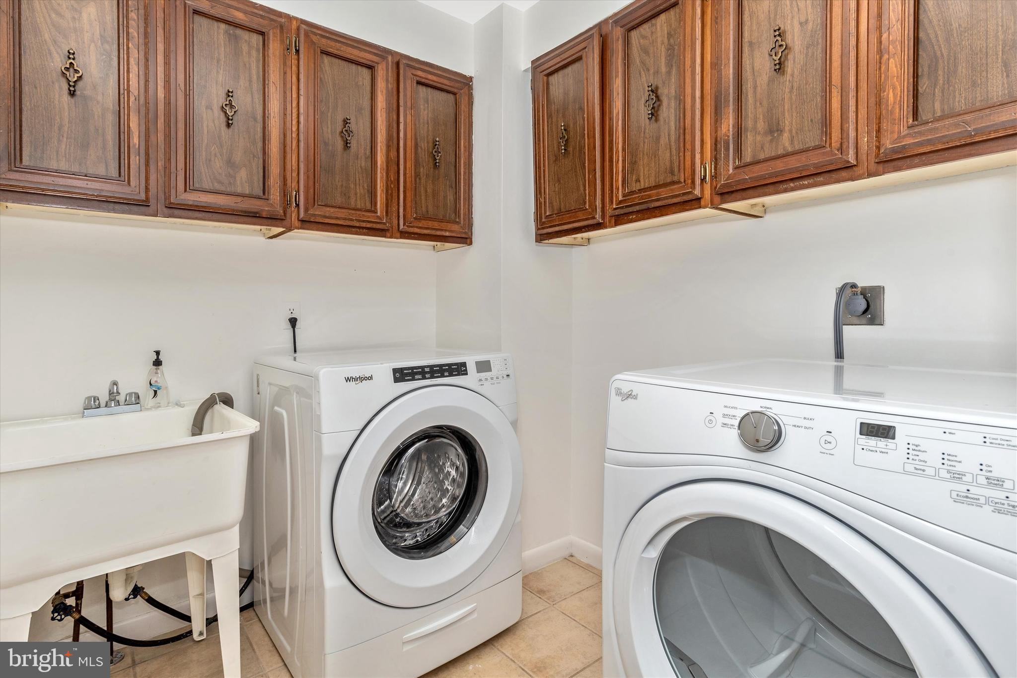 10583 Gateridge Road Cockeysville, MD 21030 - Photo 40 of 48 Laundry Room