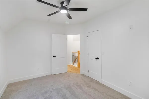 $575,000 | 2019 Summit Street, Kansas City, MO 64108