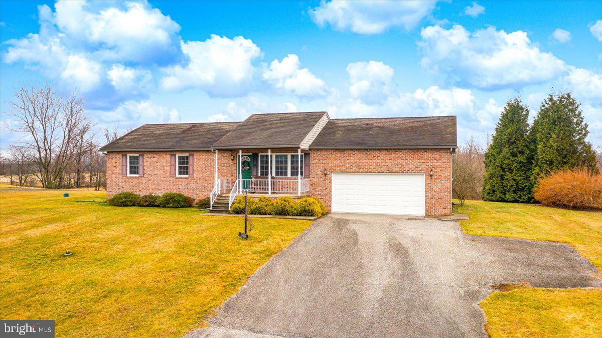 360 Seven Stars Road Gettysburg, PA 17325 - Photo 1 of 30 Welcome Home! 360 Seven Stars Rd.