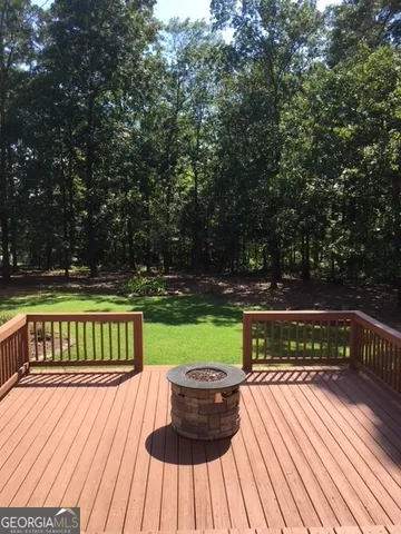 a view of deck with patio