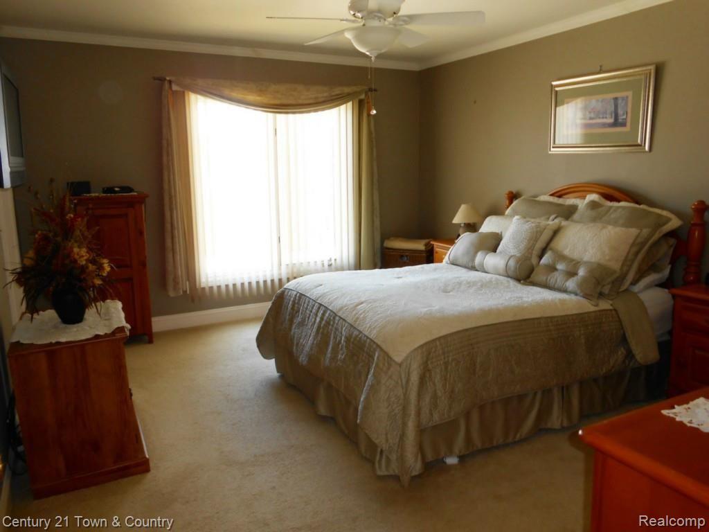 2908 Alexander Street Rochester, MI 48309 - Photo 15 of 38 Master Bedroom