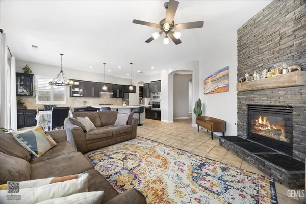 $565,000 | Undisclosed Address, Bakersfield, CA 93312