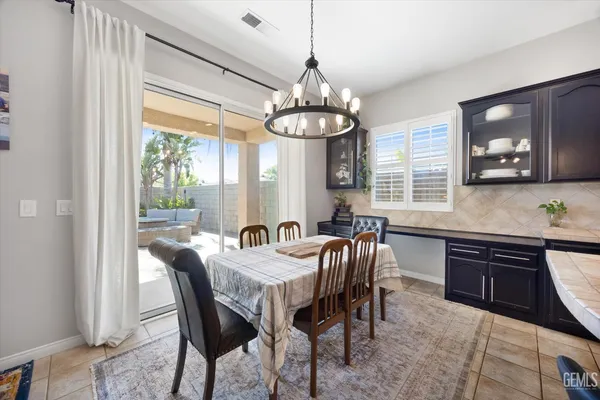 $565,000 | Undisclosed Address, Bakersfield, CA 93312