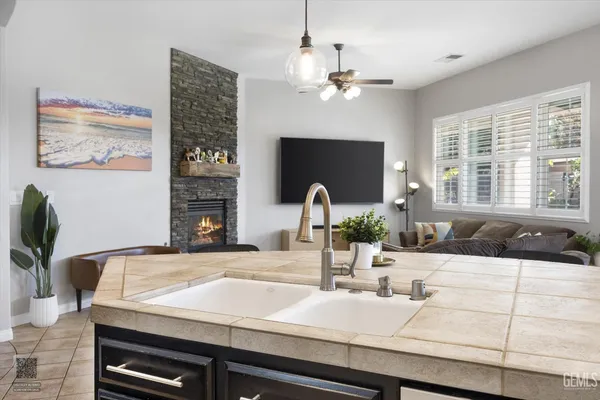 $565,000 | Undisclosed Address, Bakersfield, CA 93312