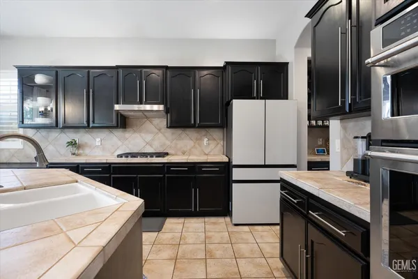 $565,000 | Undisclosed Address, Bakersfield, CA 93312