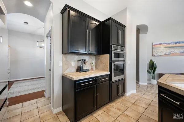 $565,000 | Undisclosed Address, Bakersfield, CA 93312